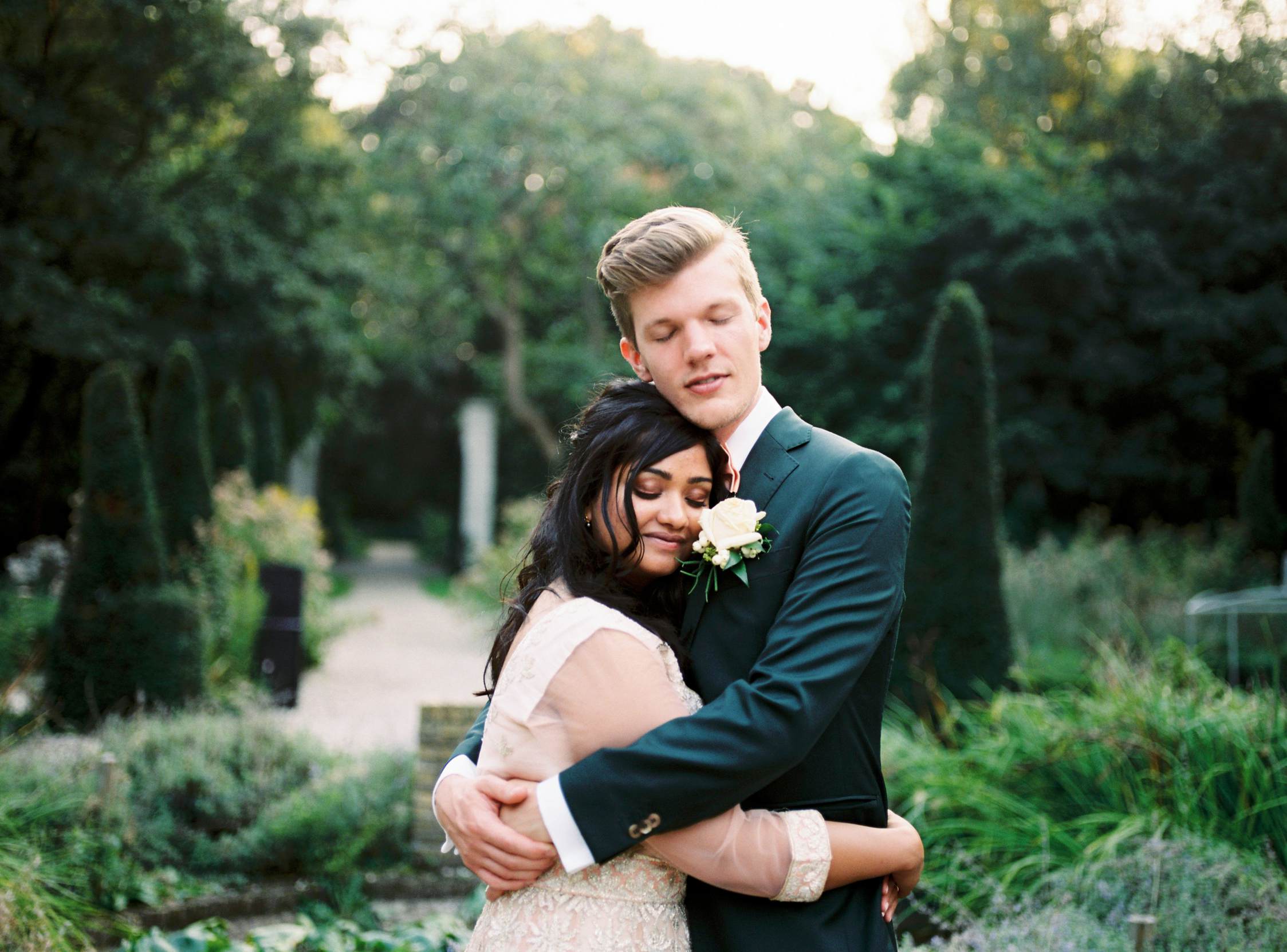 Wedding photographer Amsterdam - Romantic couple shoot