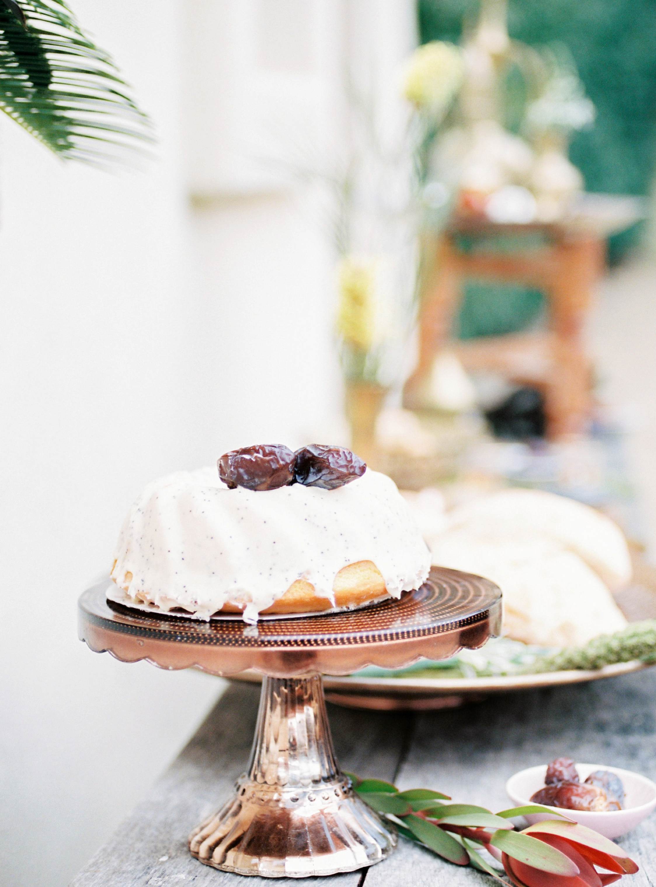Fine art film photography moroccan inspired styled shoot - Wedding cake