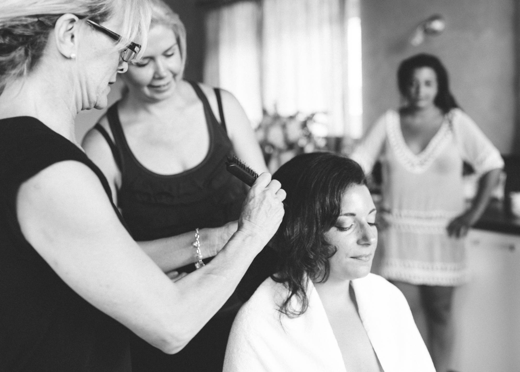 Photography Destination Wedding Tuscany Italy - Preperations of the bride