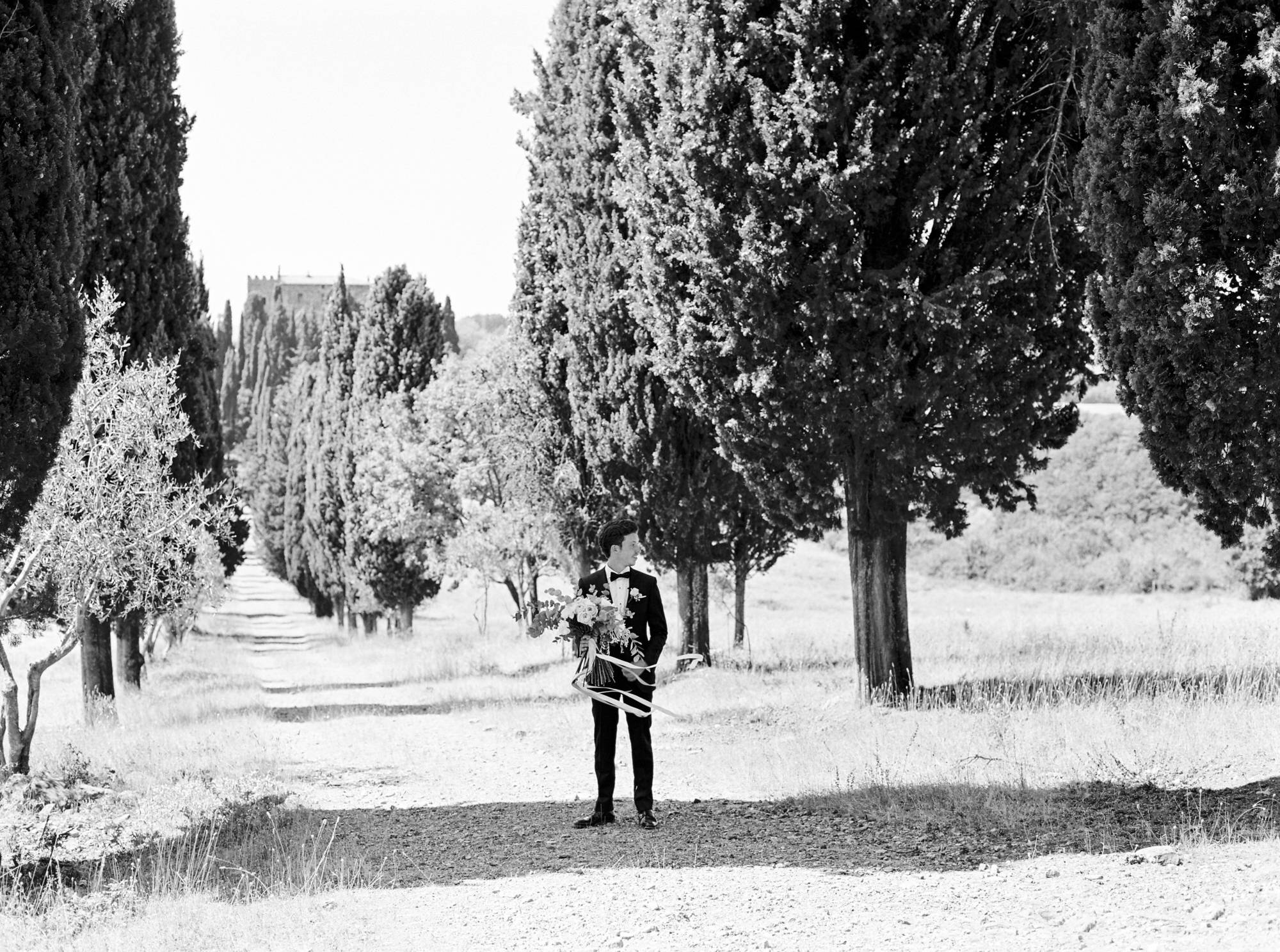 Photography Destination Wedding Tuscany Italy - Groom waiting for his bride
