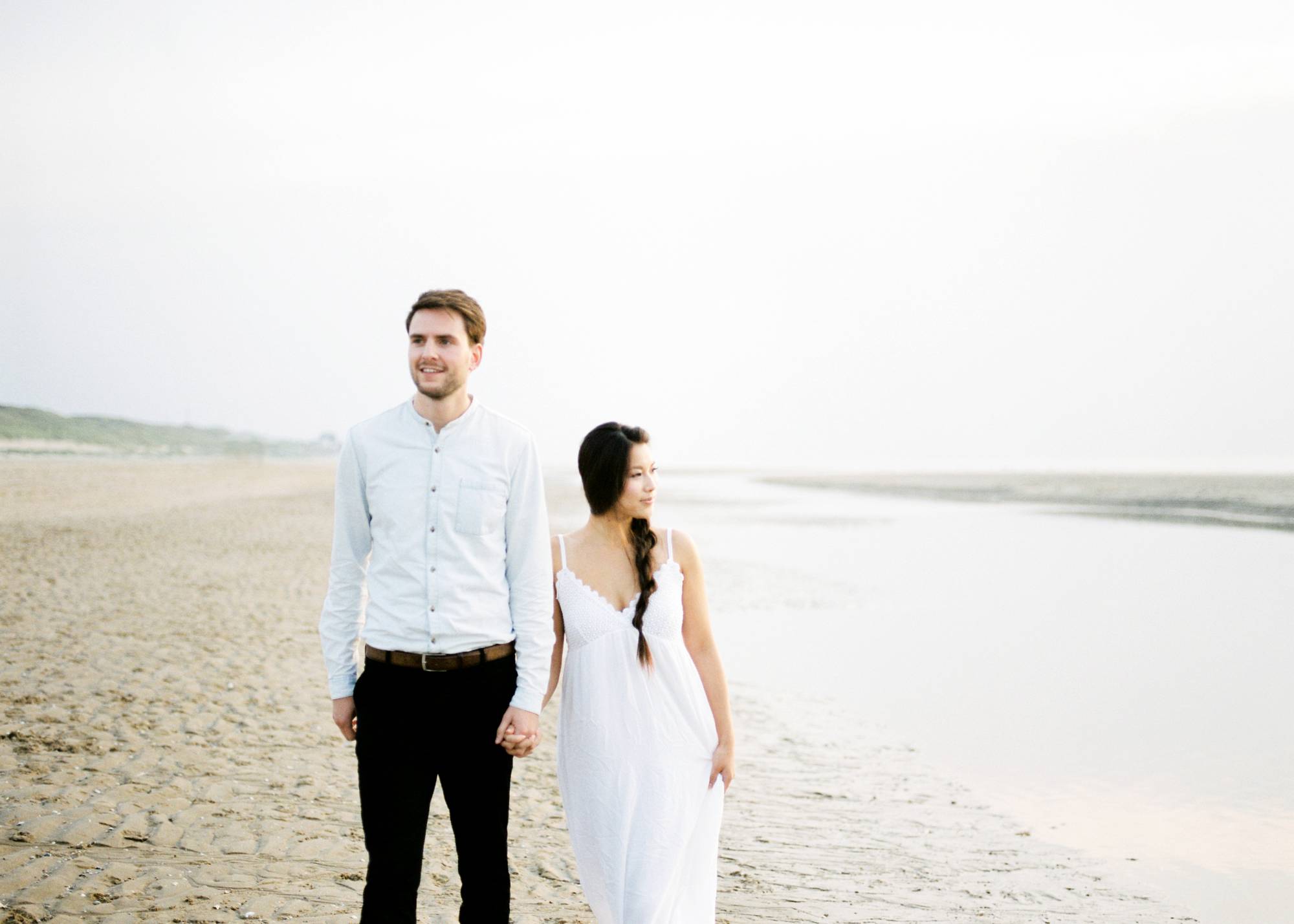 Dutch wedding photographer Bloemendaal beach
