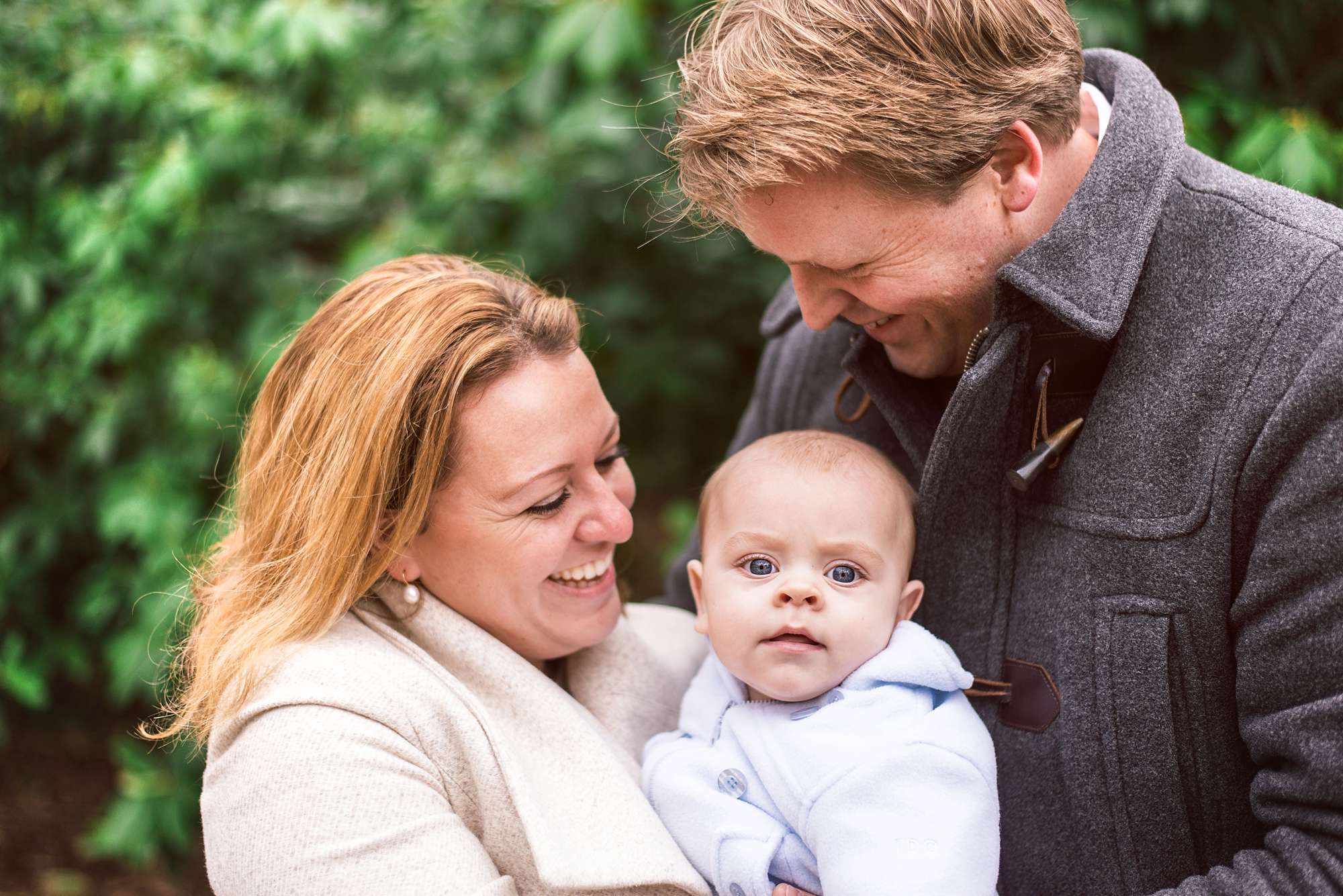 Fotograaf fotografeert gezin familie newborn in Haarlem