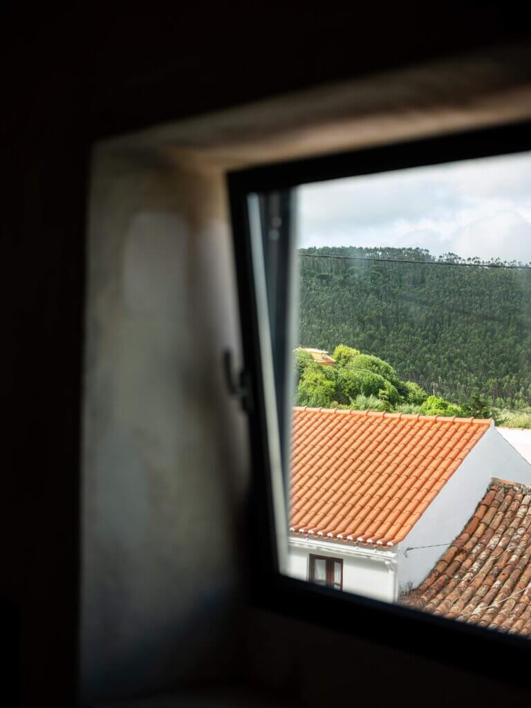 Views and house details of Picanceira, on the Silver Coast of Portugal - Raisa Zwart Photography